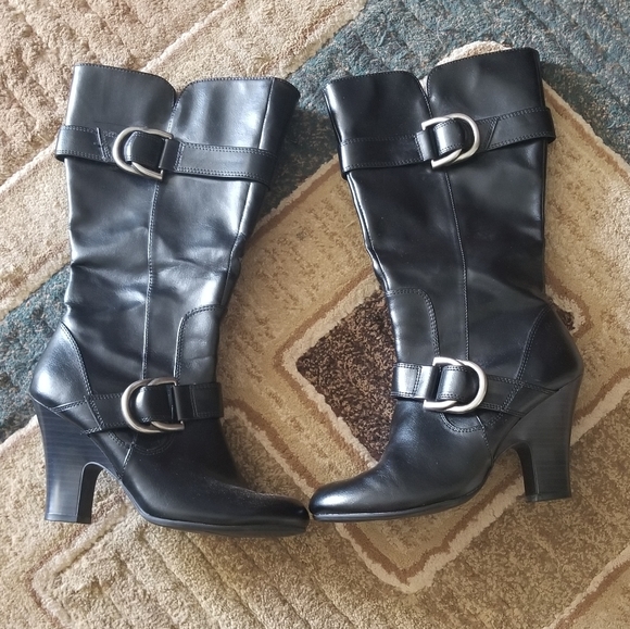 American Eagle boots - Picture 2 of 7